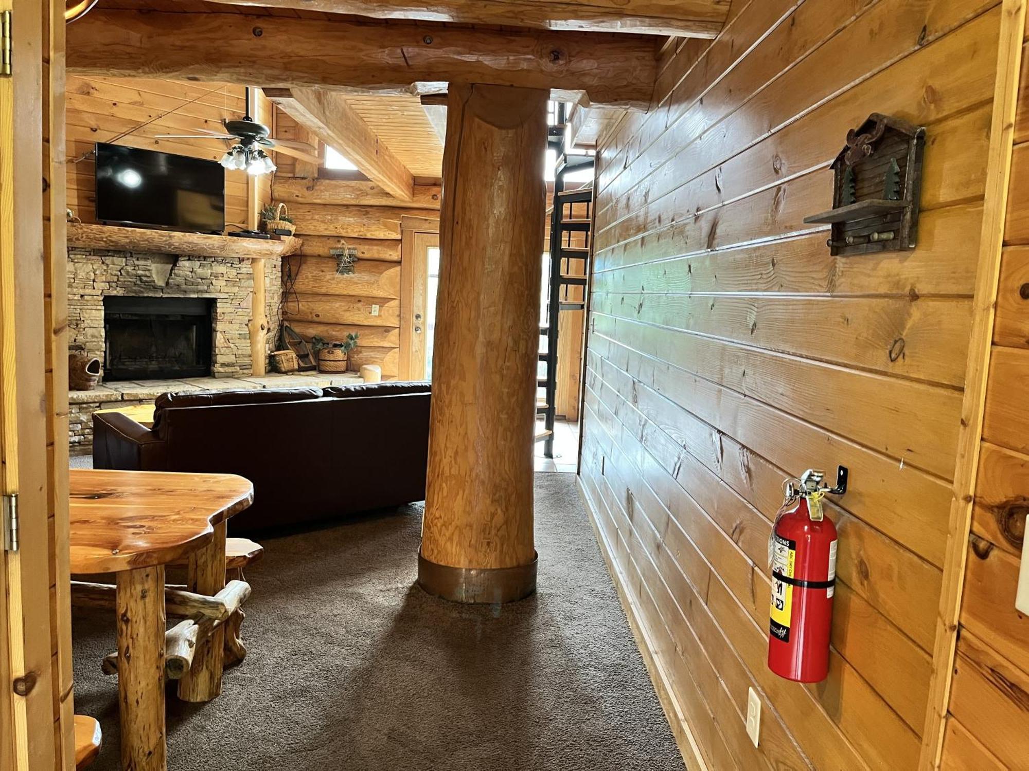 Infinite Views - Secluded With Mountain Views Cabin 개틀린버그 외부 사진